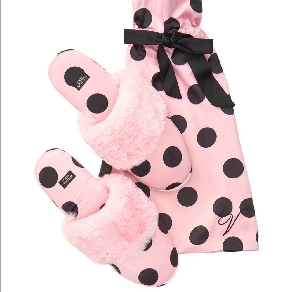 Final Price! Victoria’s Secret Polka dot Slippers
